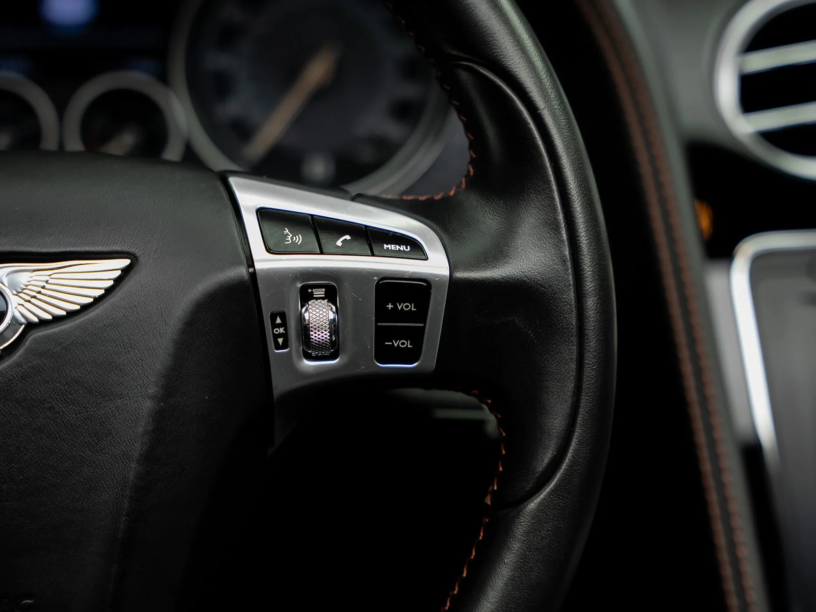 Used 2013 Black Bentley Le Mans Edition image 44