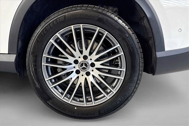 New 2026 Polar White Mercedes-Benz GLC 300 image 59