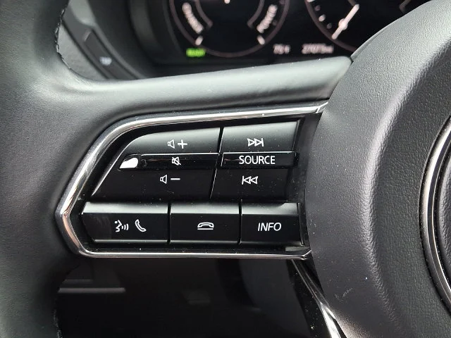 Used 2024 Blue Mazda Preferred image 25