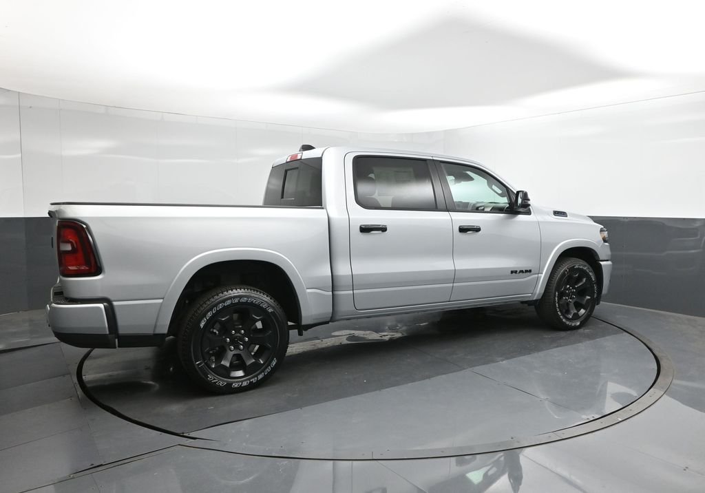 New 2026 Silver Zynith Exterior Paint RAM Big Horn/Lone Star image 11