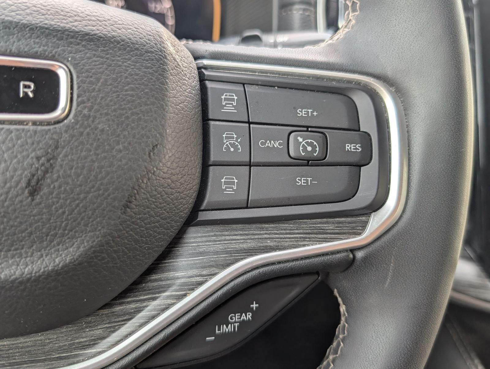 Used 2024 White Jeep Series II image 16