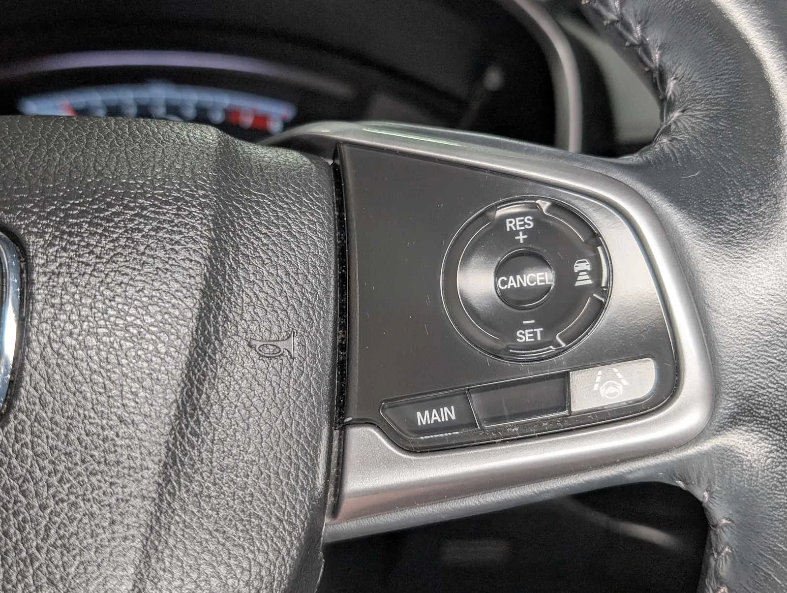 Used 2020 Lunar Silver Metallic Honda EX-L image 36