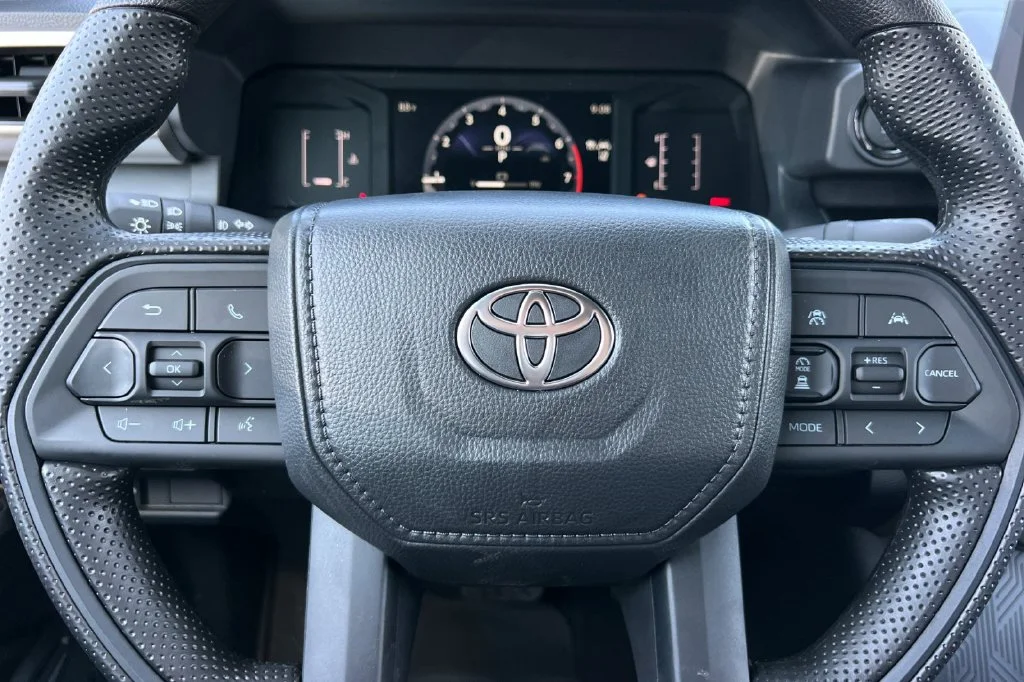 New 2026 Ice Cap Toyota SR5 image 24