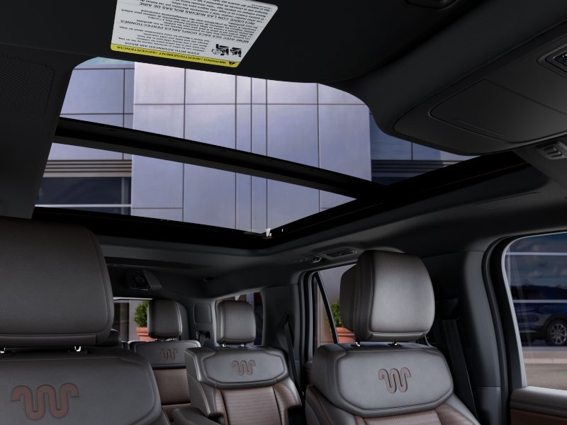 New 2027 Bronze Fire Metallic Tinted Clearcoat Ford King Ranch® image 22