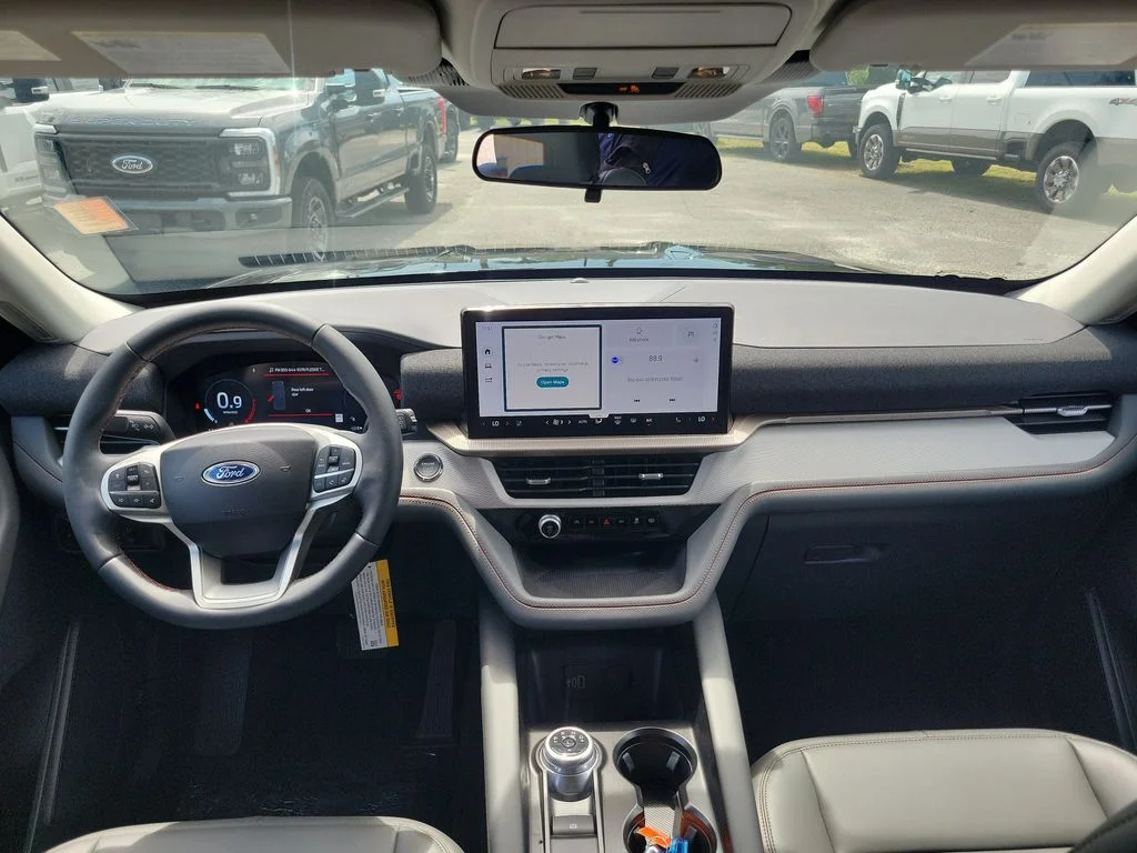 New 2026 Agate Black Metallic Ford Active image 9