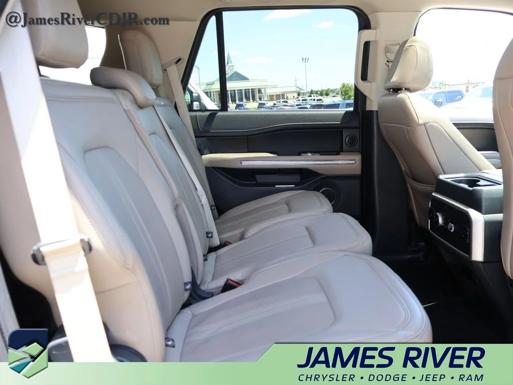 Used 2024 Gray Ford Limited image 12
