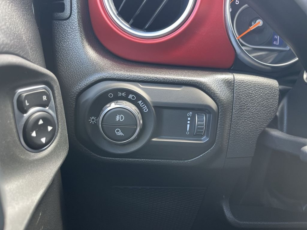 Used 2023 Black Jeep Rubicon image 18