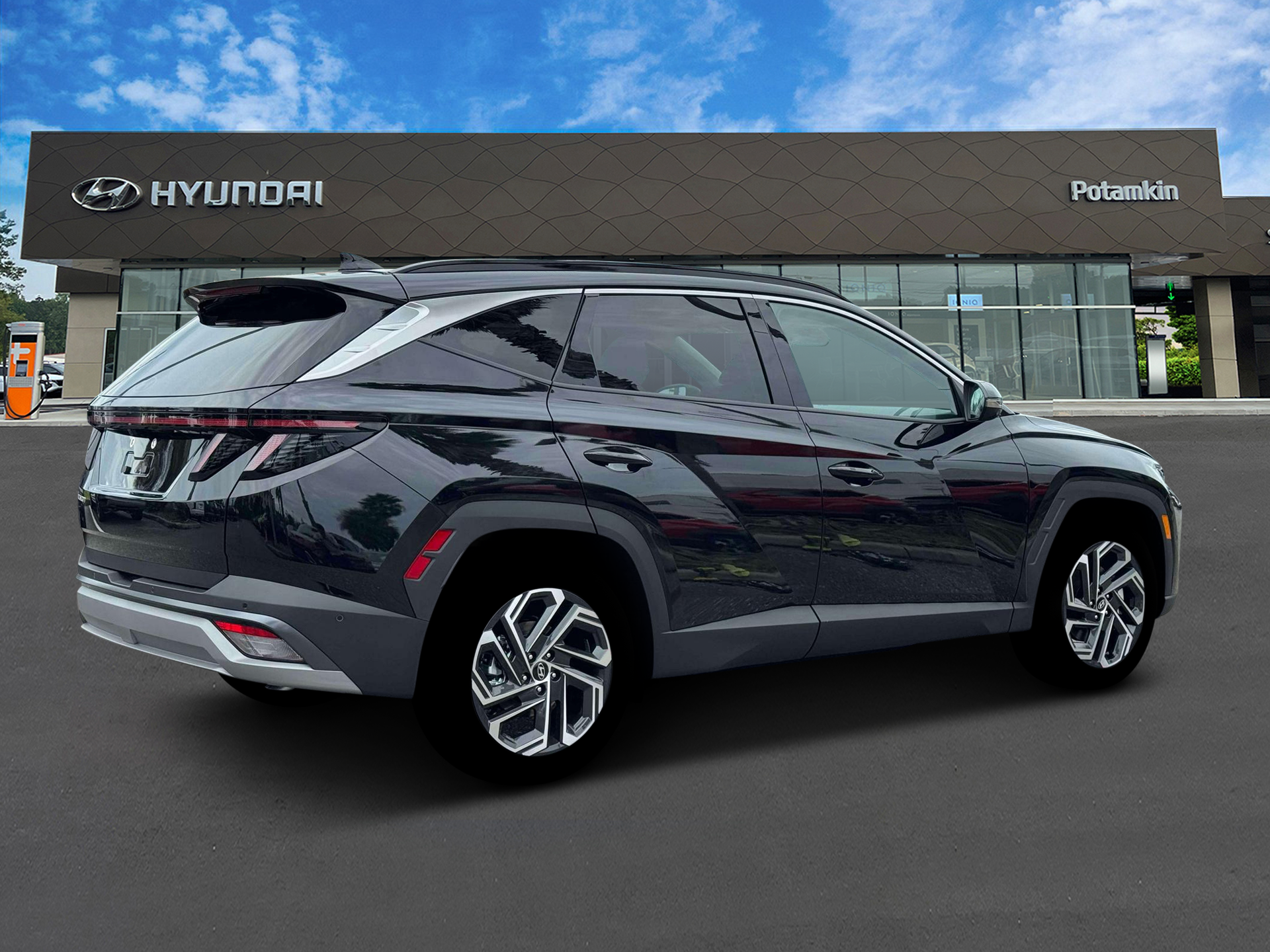 New 2026 PHANTOM BLACK Hyundai Limited image 8