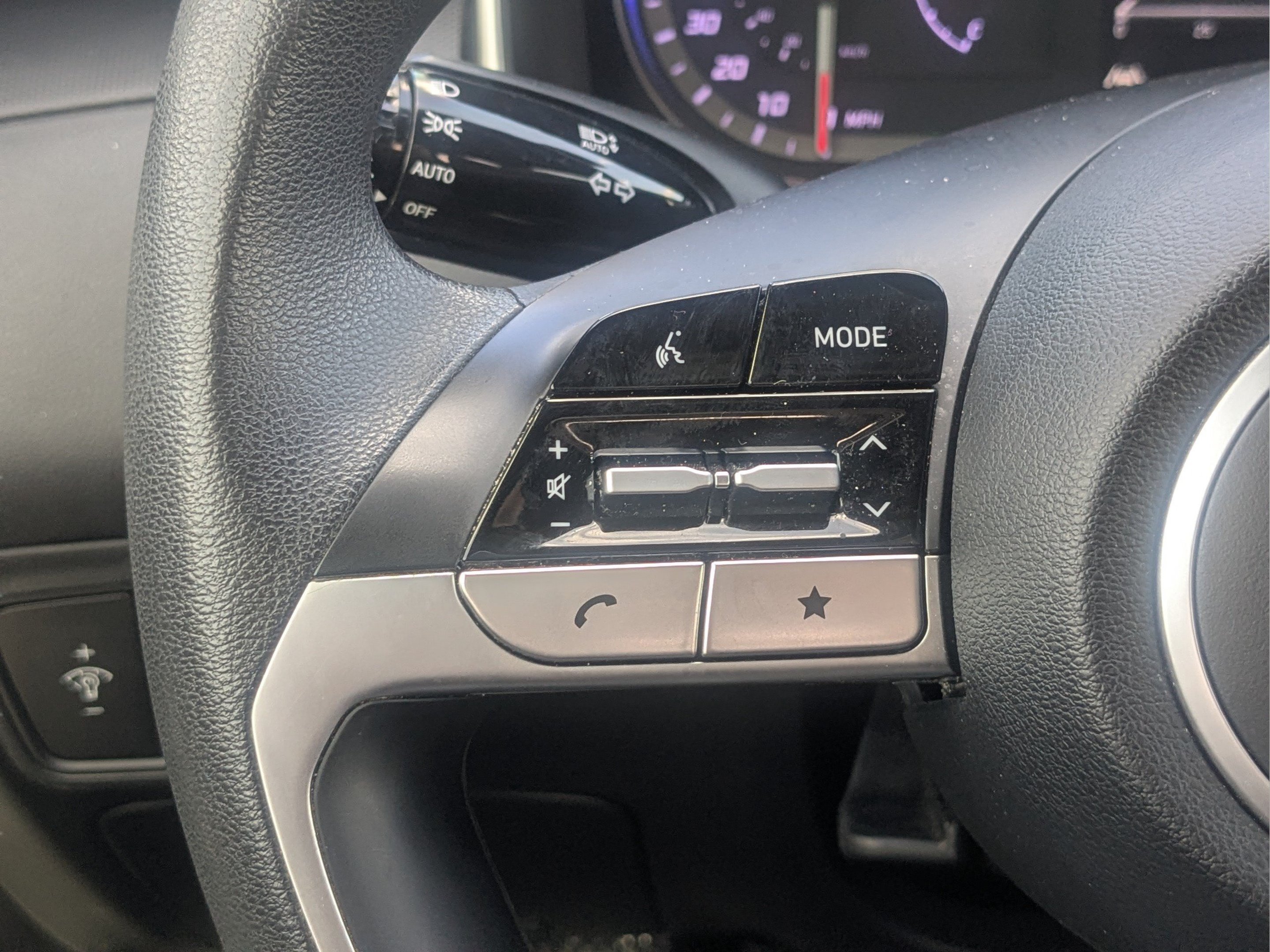 2023 Hyundai Santa Cruz SEL - Photo 22