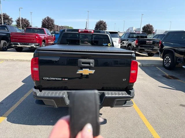 Used 2019 Black Chevrolet LT image 5