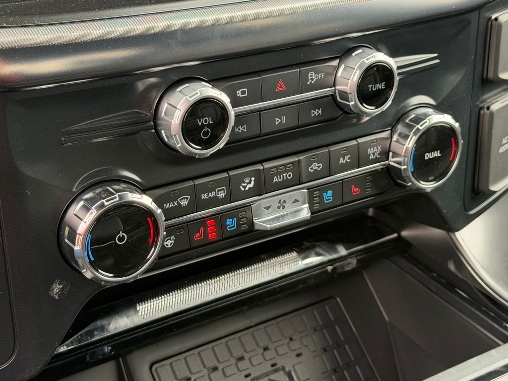 New 2026 Avalanche Ford Lariat® image 9