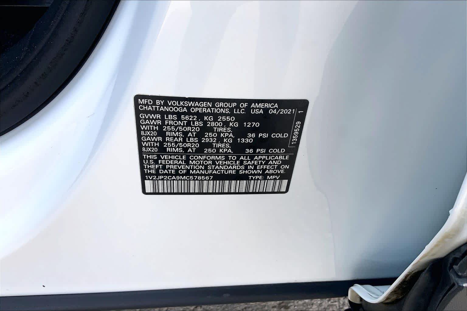 Used 2021 Pure White Volkswagen 2.0T SE w/Technology image 31