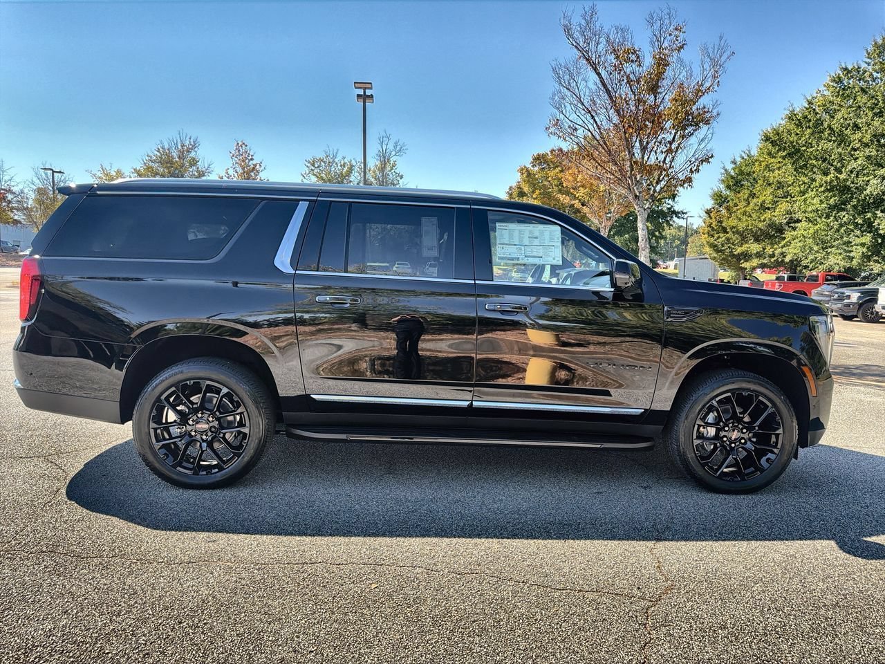2026 GMC Yukon XL Elevation - Photo 9