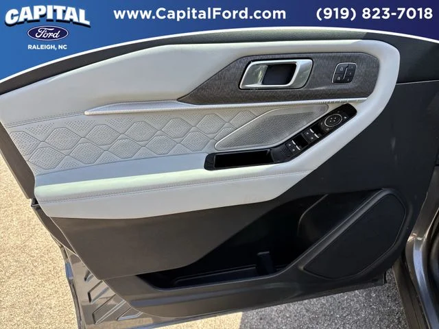 Used 2025 Gray Ford Platinum image 20