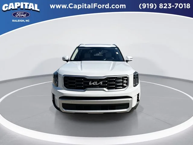 Used 2024 White Kia S image 3