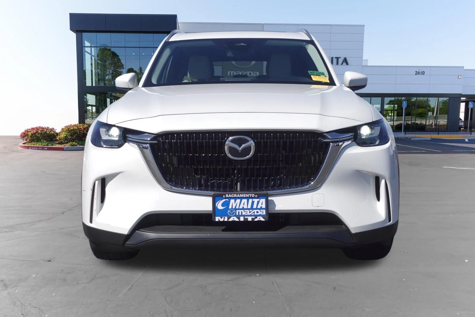 Certified Used 2024 Rhodium White Premium Mazda Preferred image 10