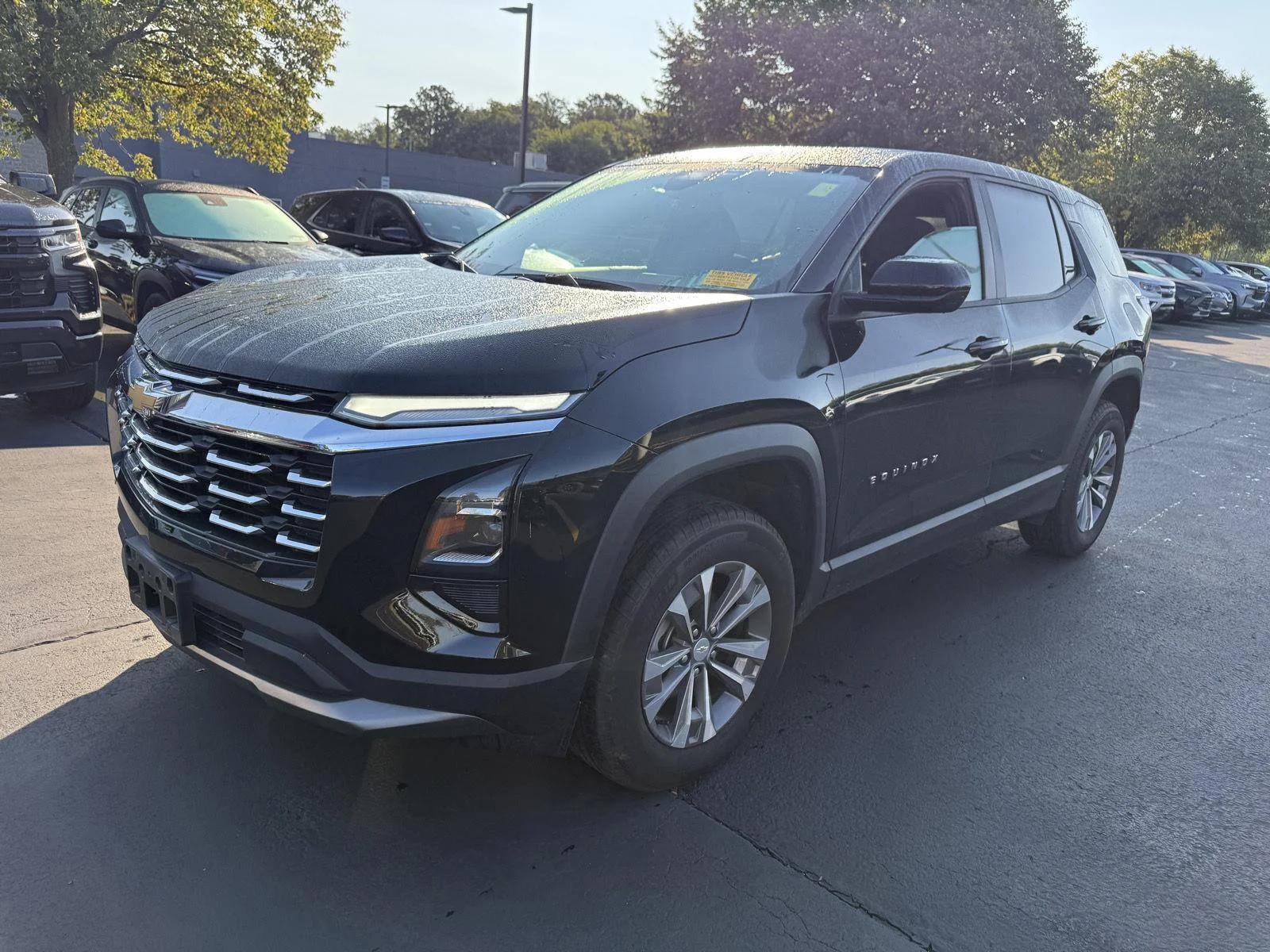 Used 2025 Mosaic Black Metallic Chevrolet LT image 4