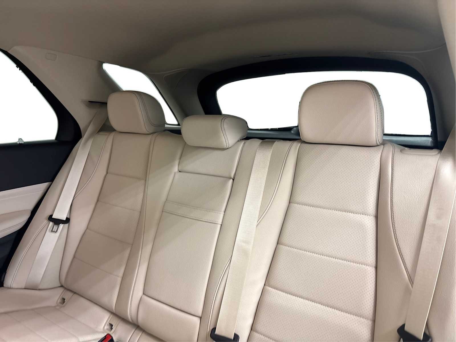 Certified Used 2024 Polar White Mercedes-Benz GLE 350 image 24