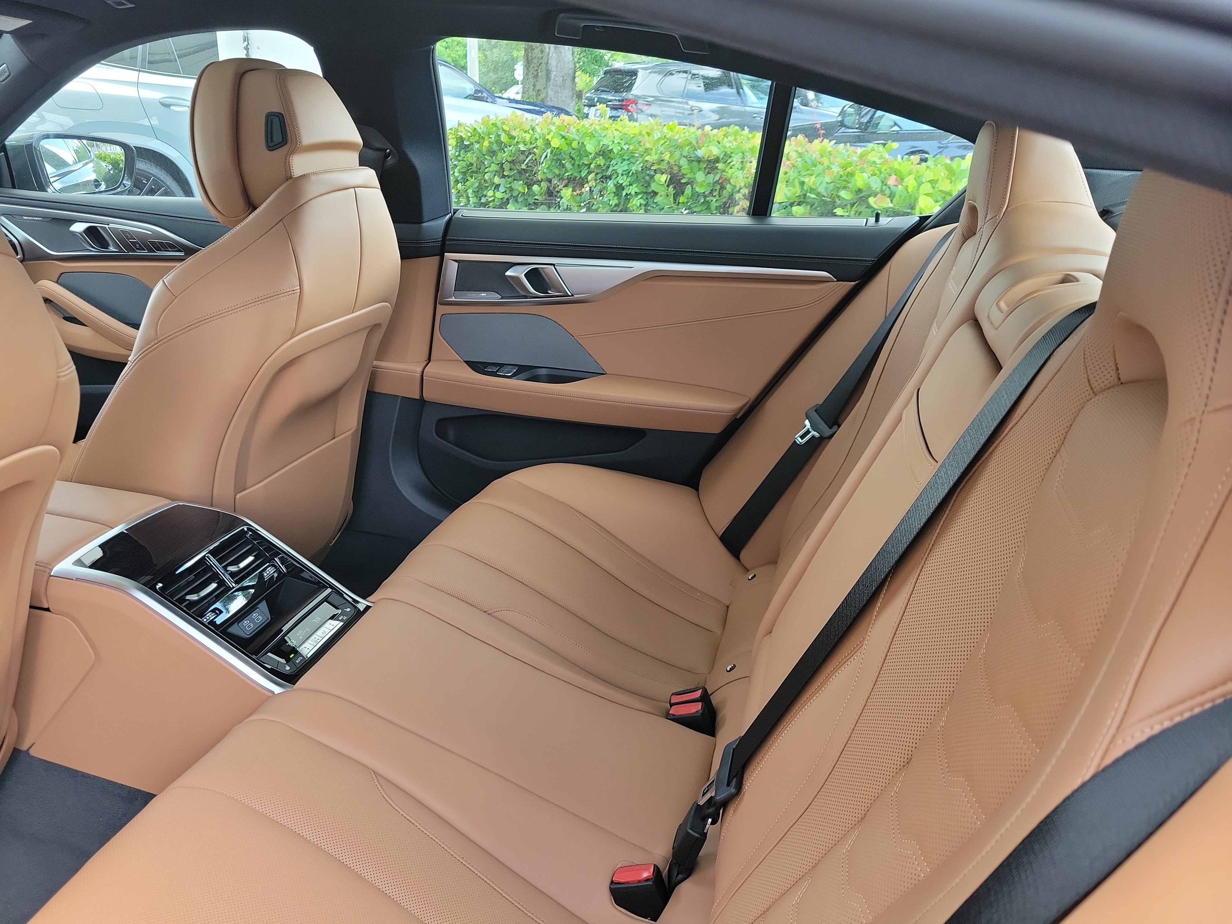 New 2026 San Remo Green Metallic BMW 840i image 6