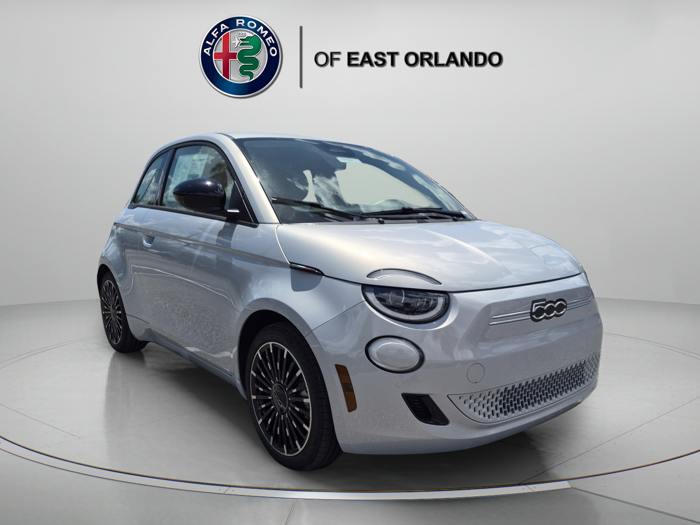 2026 FIAT 500e