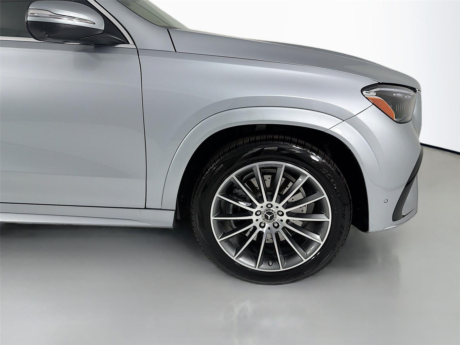 Used 2025 Cirrus Silver Metallic Mercedes-Benz GLE 350 image 29