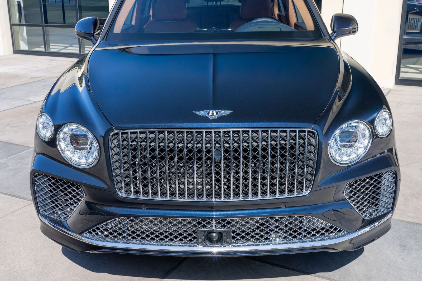 2024 Bentley Bentayga Azure - Photo 12