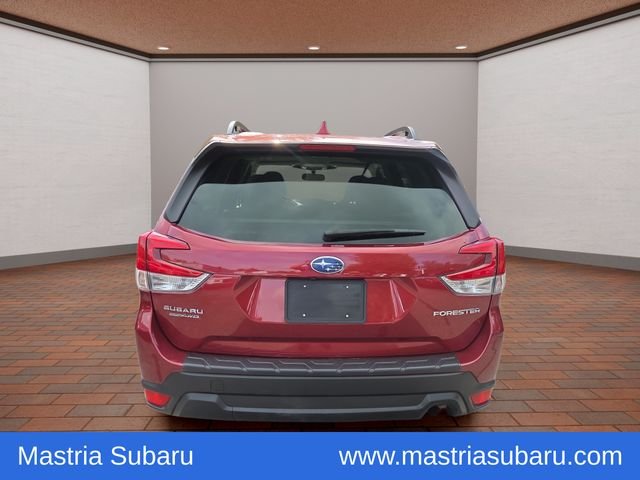 Used 2023 Red Subaru Premium image 31