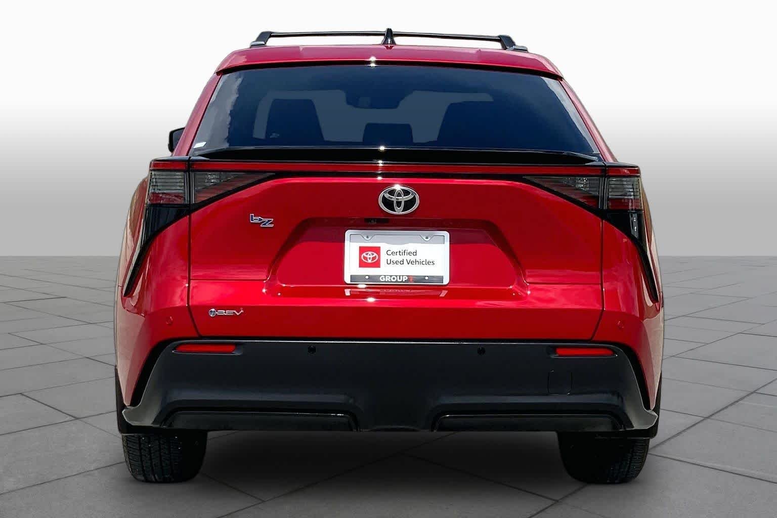 Used 2026 Supersonic Red Toyota XLE image 4