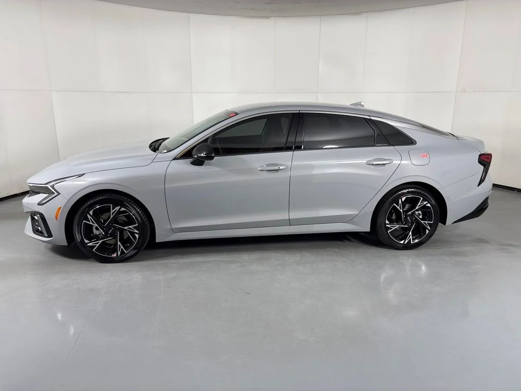 New 2026 Wolf Gray Kia GT-Line FWD image 5