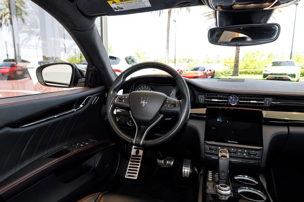Used 2022 Bianco Maserati Modena image 19