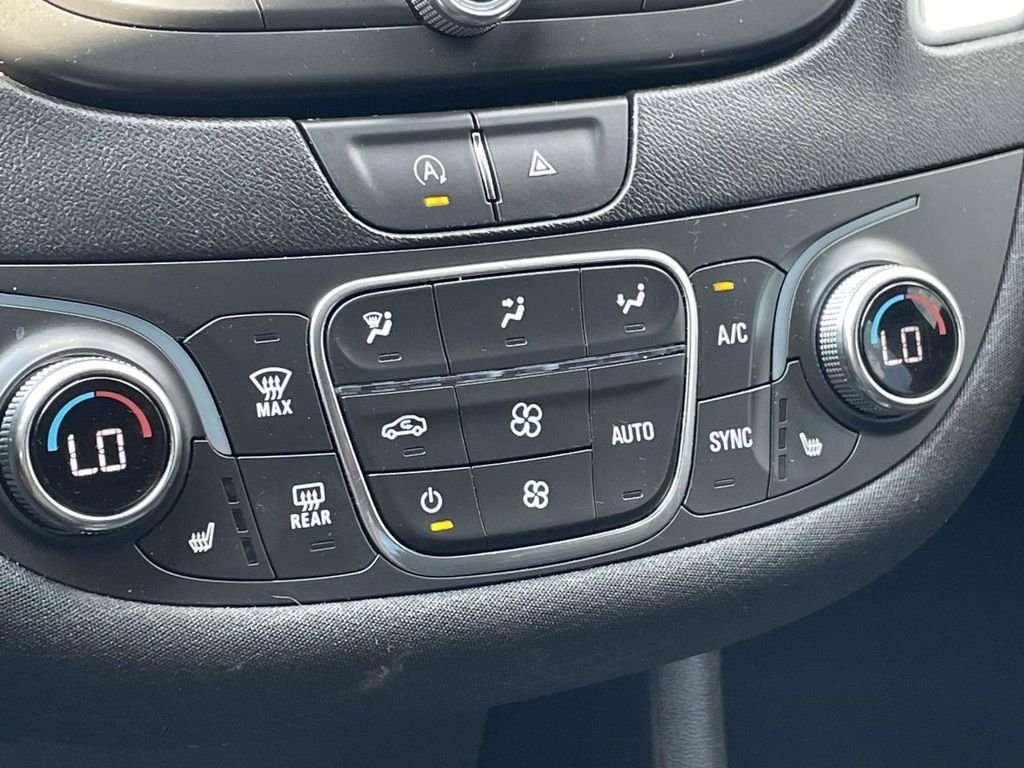 Used 2024 White Chevrolet LT image 19