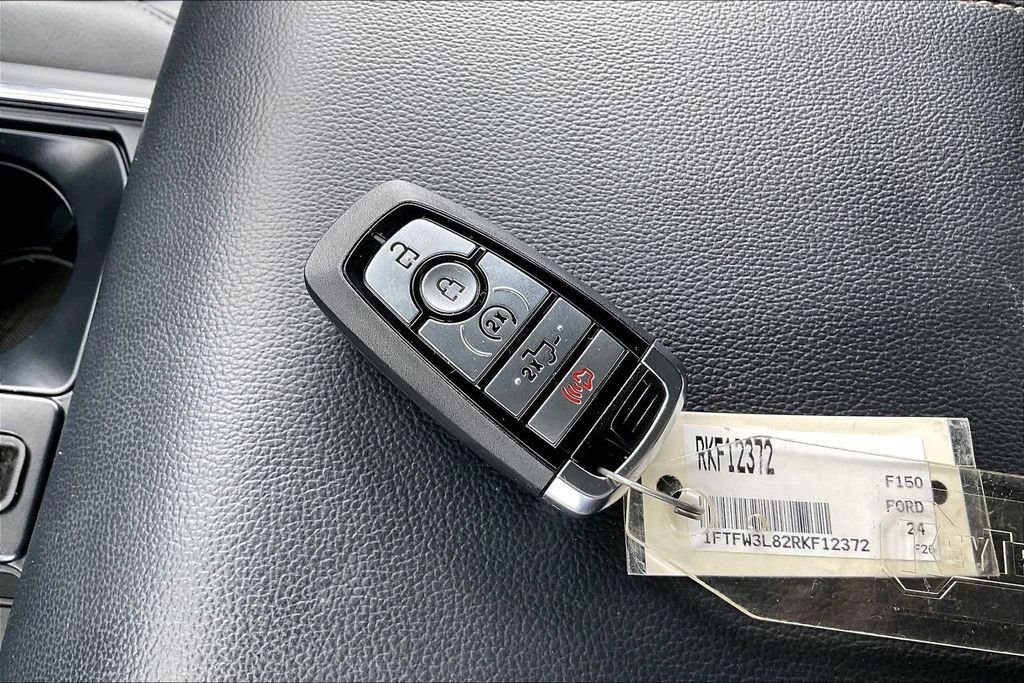 Used 2024 Gray Ford XLT image 36