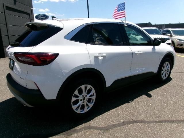 Certified Used 2023 Oxford White Ford Active image 6