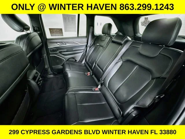 Used 2024  Jeep 4xe image 24