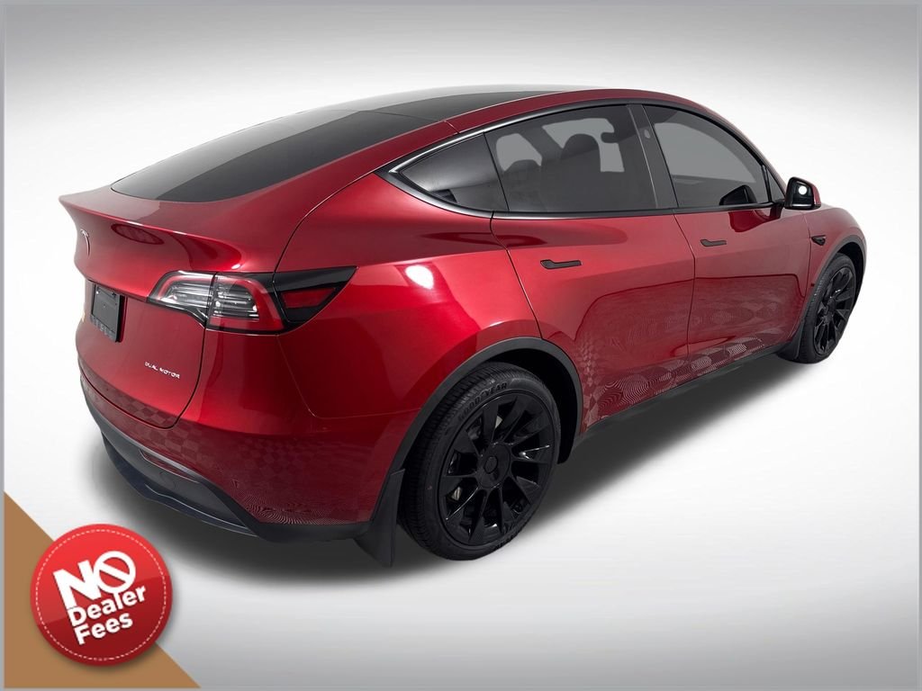 Used 2024 Red Tesla Long Range image 3
