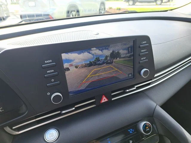 Used 2023 Blue Hyundai SEL image 17