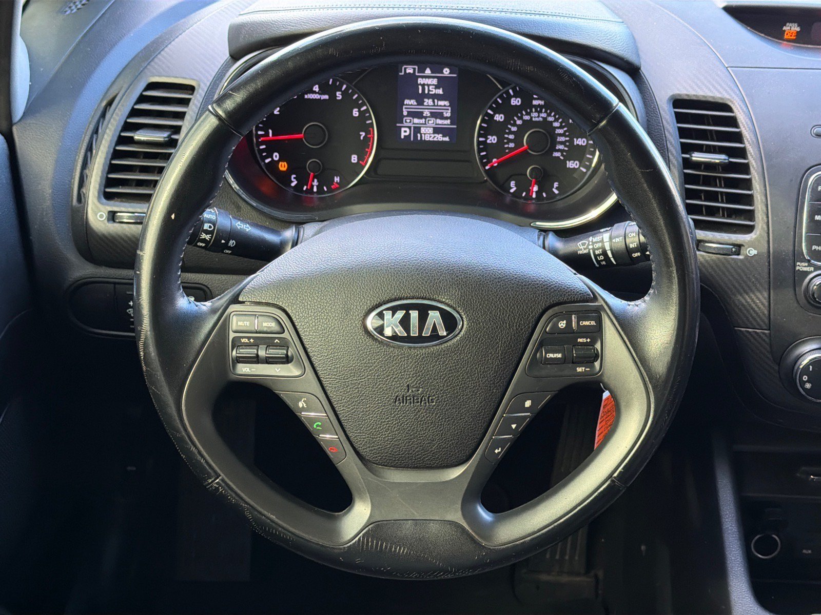 Used 2016 Snow White Pearl Kia EX image 8