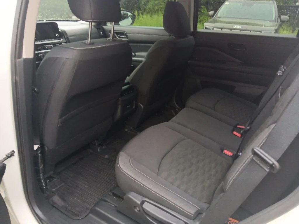 Used 2024 Pearl White Tricoat Nissan SV image 22