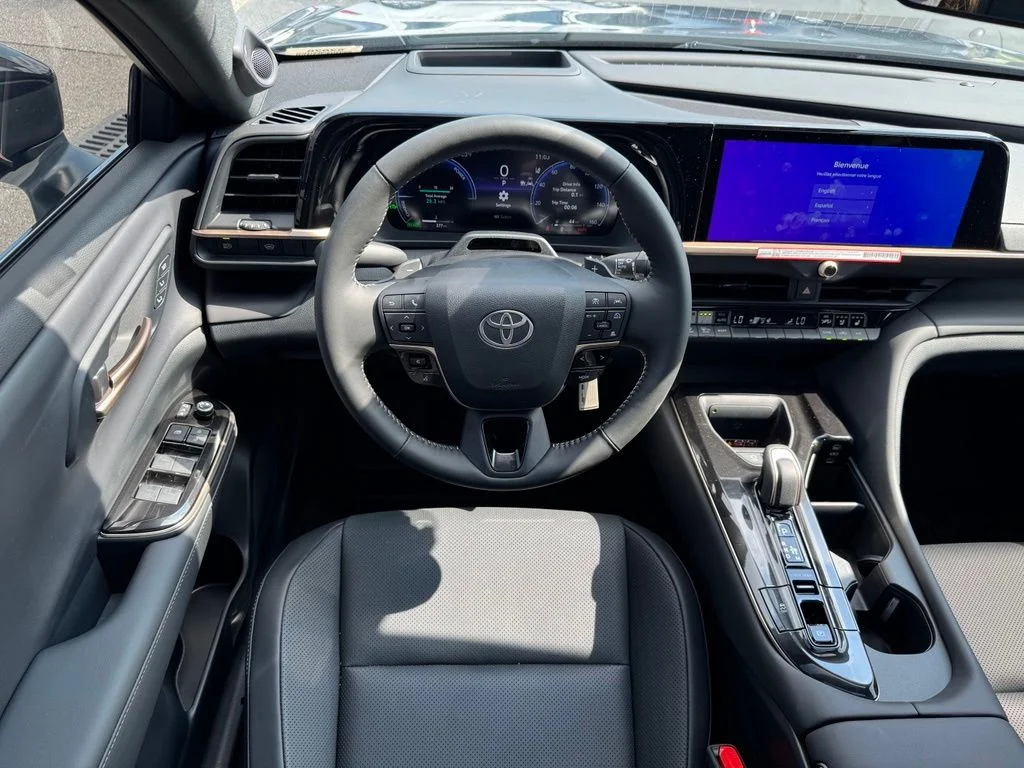 New 2026 White Toyota Platinum image 20