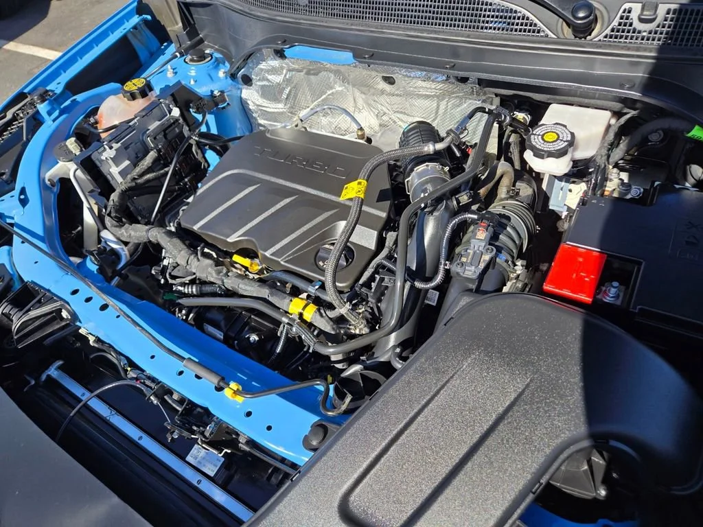 Used 2024 Fountain Blue Chevrolet 1RS image 16