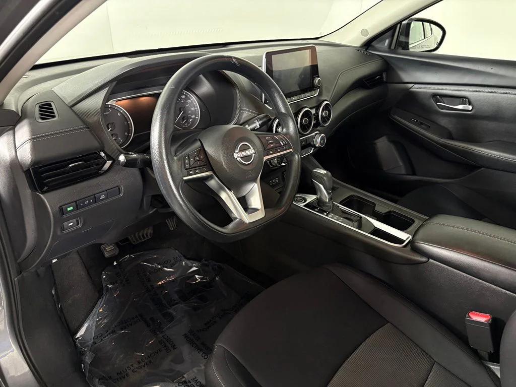 Used 2024 Gray Nissan SV image 16