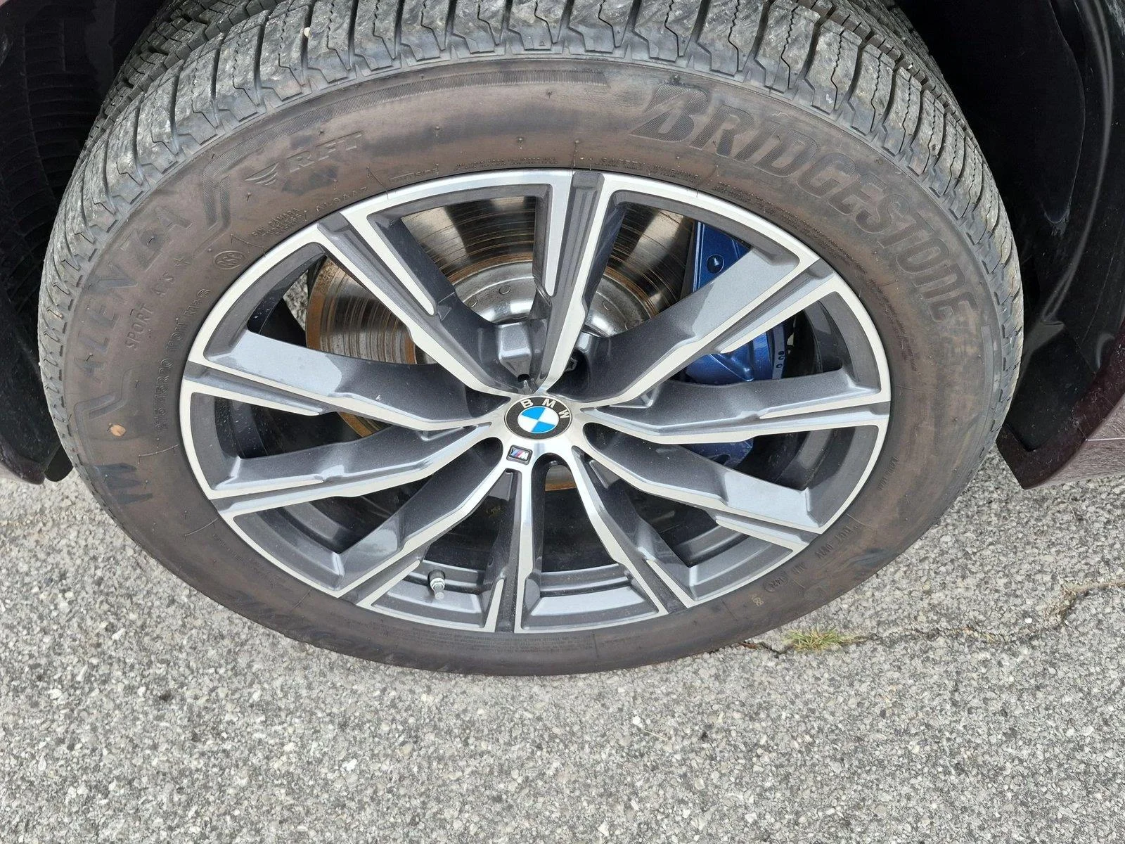 Used 2025 Ametrin Metallic BMW M60i image 10