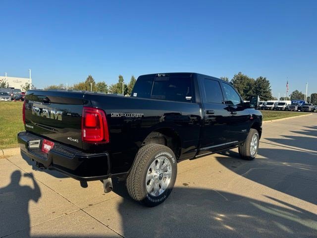New 2026 Diamond Black Crystal Pearl-Coat Exterior Paint RAM Laramie image 6