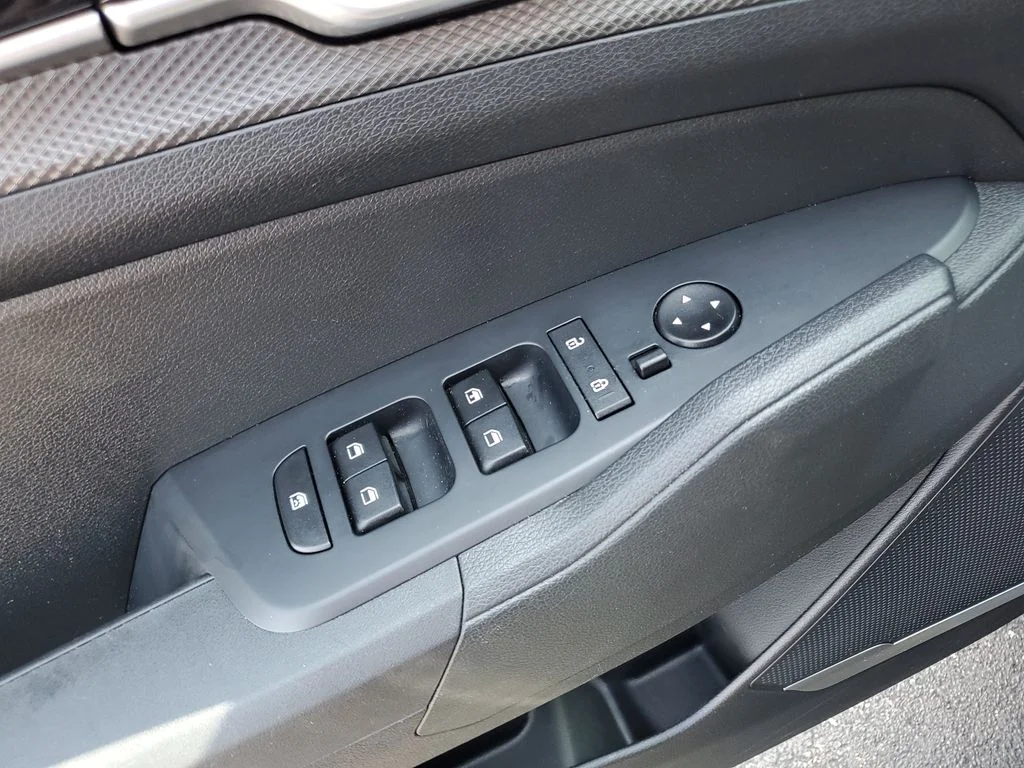 Used 2023 Gray Kia LX image 21