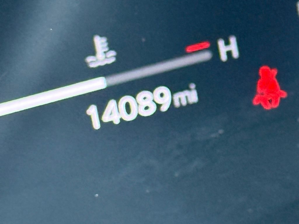 2025 Lexus RX 350 - Photo 18