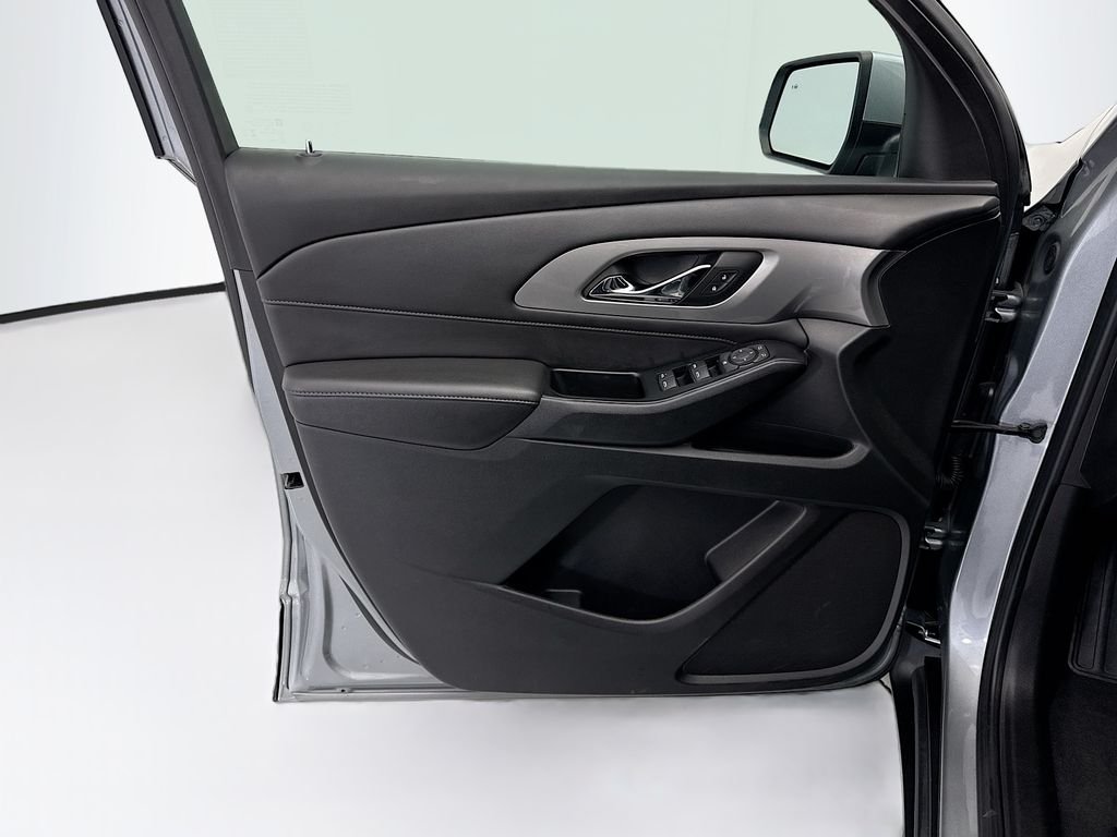 2023 Chevrolet Traverse 1LT - Photo 22