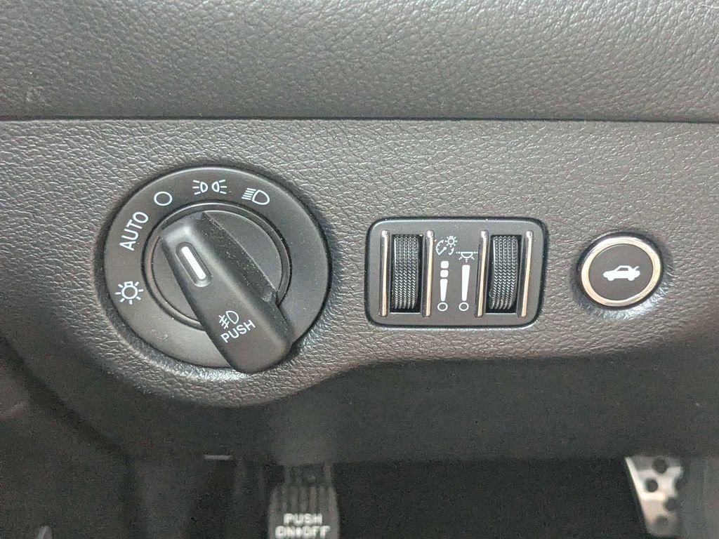 2023 Dodge Challenger SXT - Photo 20