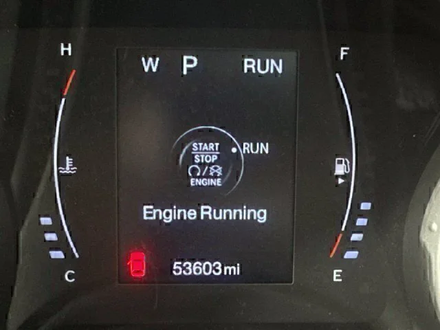 Used 2020 Silver Jeep Latitude image 14