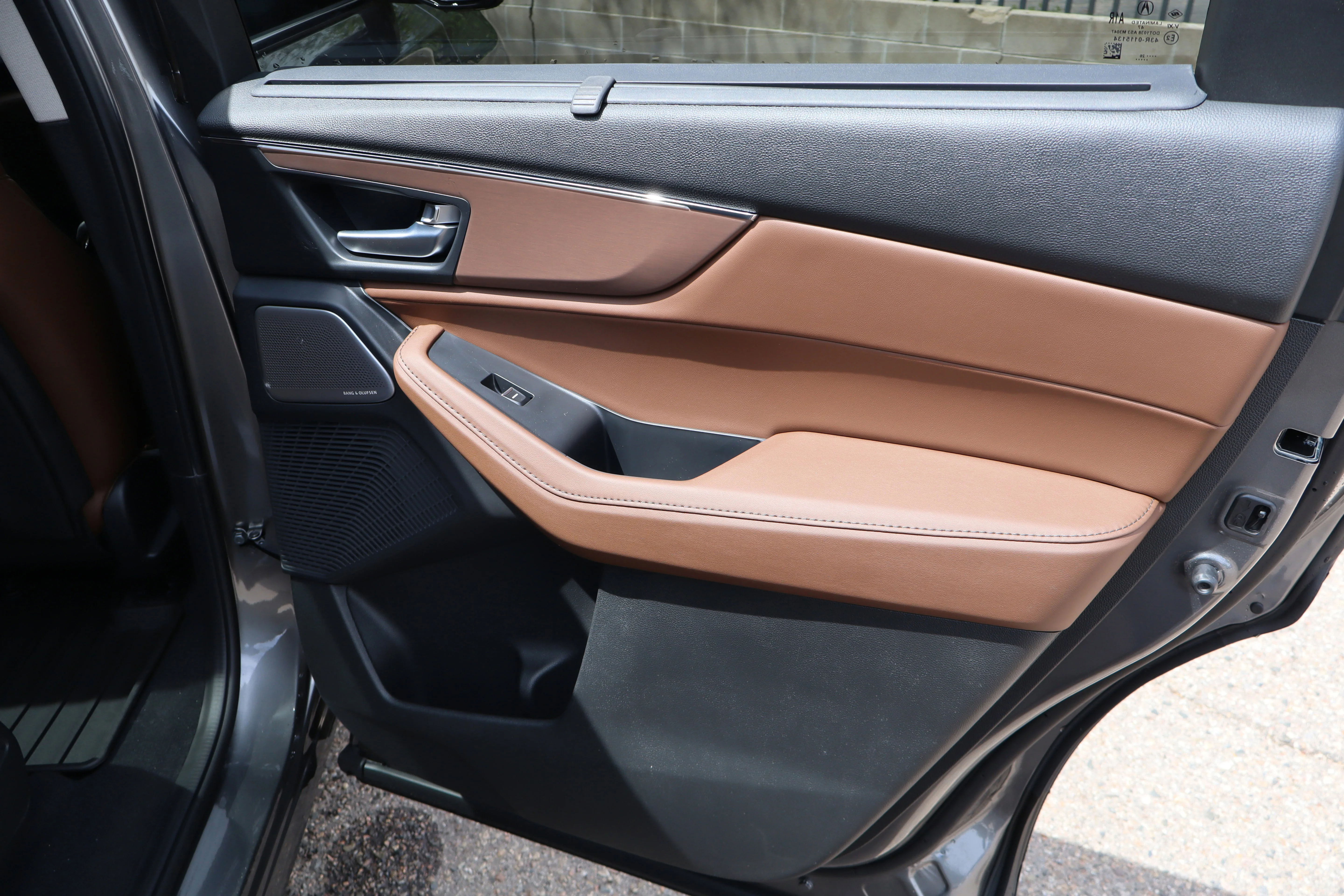 New 2026 Liquid Carbon Metallic Acura w/Technology Package image 32