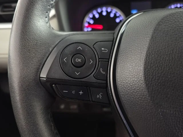 Used 2022 Midnight Black Metallic Toyota XLE image 14